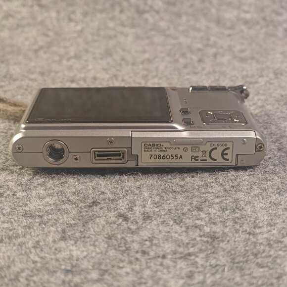 Casio Exilim EX-S600 6.0MP Digital Camera Silver | Pre-Owned | Tested - Picture 7 of 11